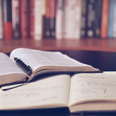 Leggere e capire la realtà